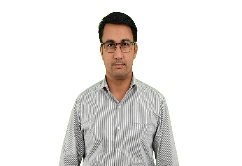 Dr. Vijay Singh Maan